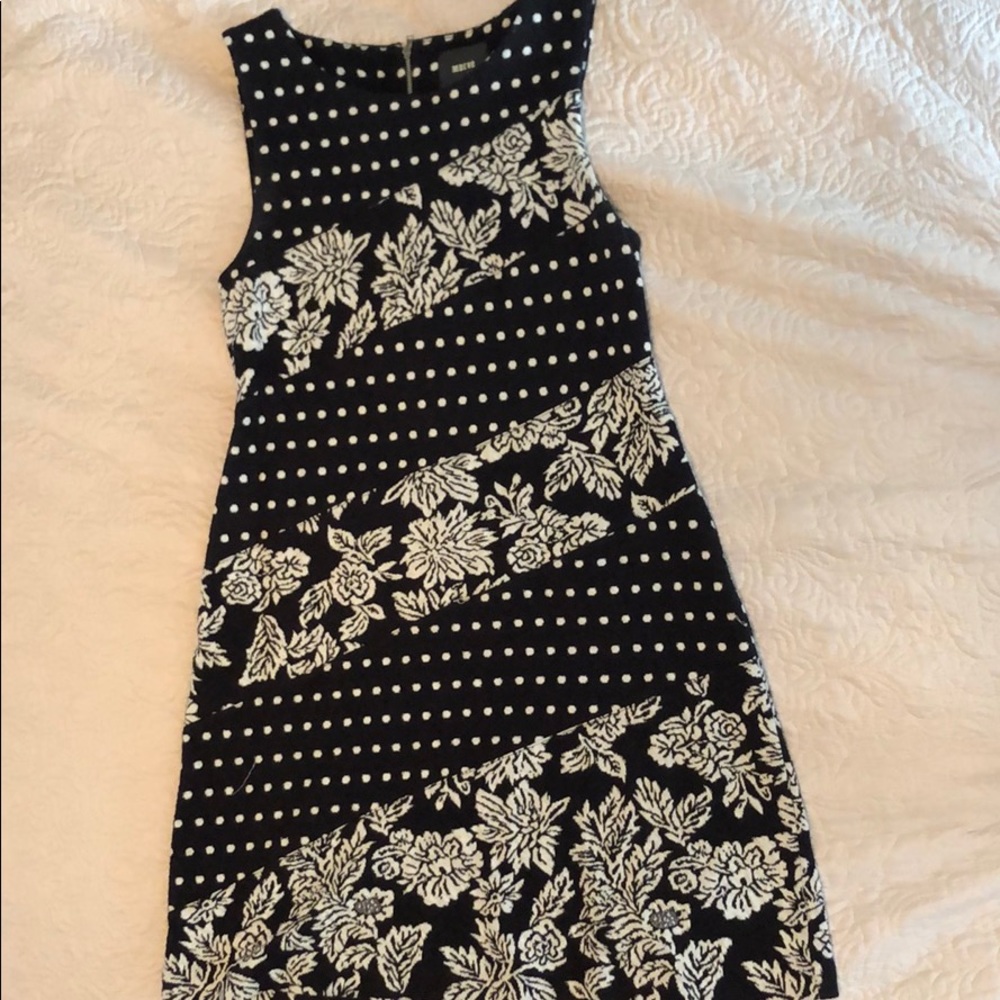 Anthropologie sleeveless dress size small